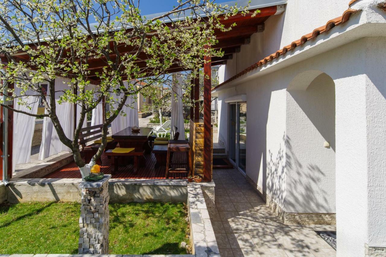 Apartment Sarar Crikvenica Exterior photo